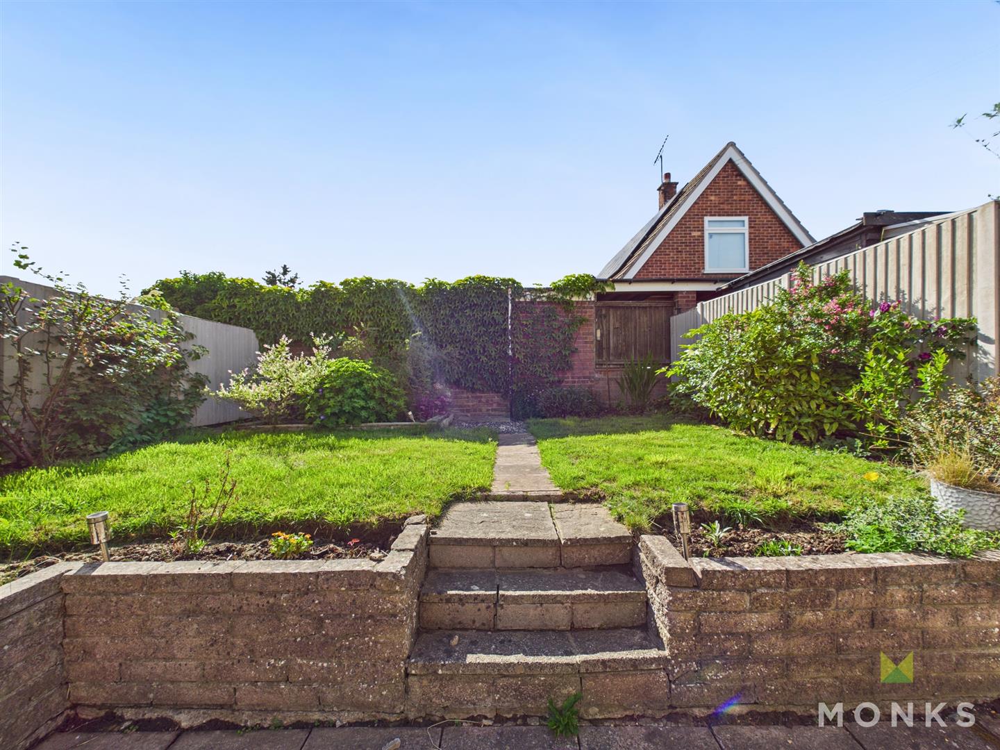 5 Prince Charles Road, Oswestry, SY11 2LU For Sale